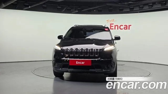 Jeep Cherokee 2017 — фото 3
