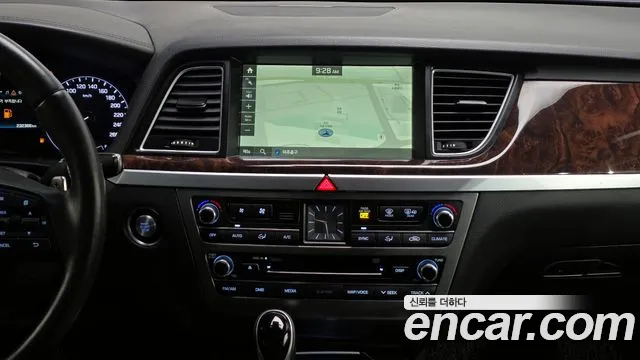 Hyundai Genesis 2016 — фото 14