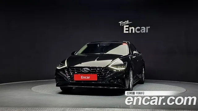 Hyundai Sonata 2022 — фото 3