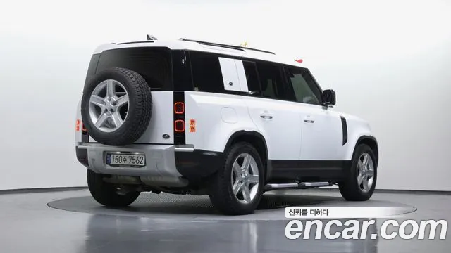 Land Rover Defender 2020 — фото 2