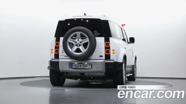 Land Rover Defender 2020 — фото 4
