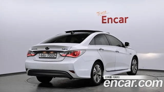 Hyundai Sonata 2014 — фото 2