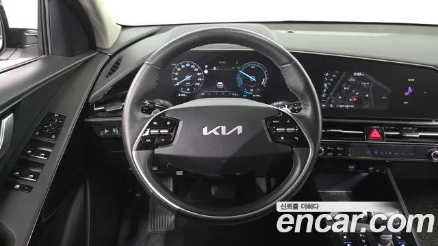 Kia Niro 2022 — фото 14