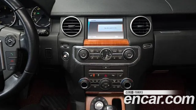 Land Rover Discovery 2011 — фото 14