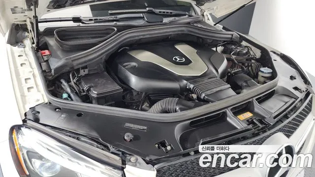 Mercedes-Benz GLE-Class 2018 — фото 6