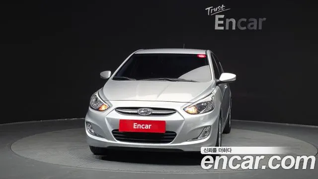 Hyundai Accent 2017 — фото 3