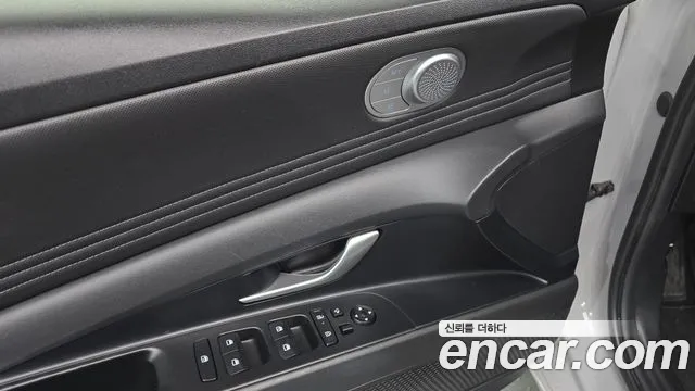 Hyundai AVANTE 2024 — фото 18