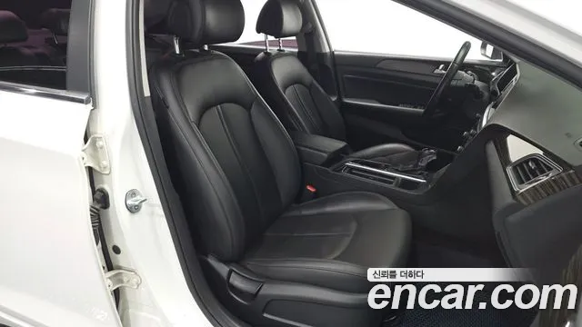 Hyundai Sonata 2016 — фото 10