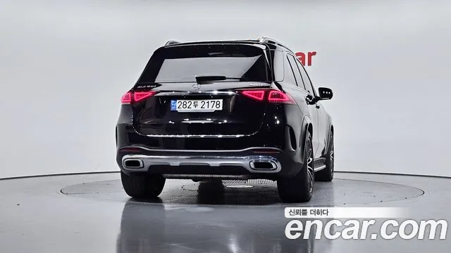 Mercedes-Benz GLE-Class 2023 — фото 4