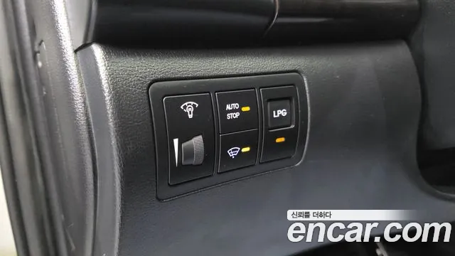 Hyundai AVANTE 2010 — фото 15