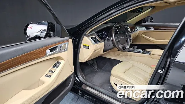 Genesis G80 2017 — фото 11