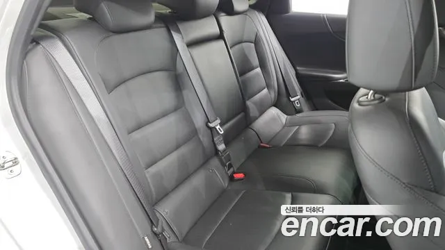 ChevroletGMDaewoo Malibu 2018 — фото 12