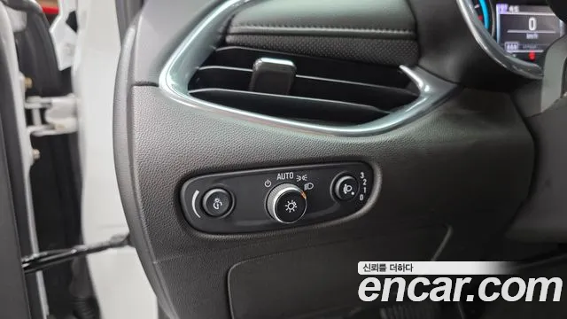 ChevroletGMDaewoo Malibu 2018 — фото 18