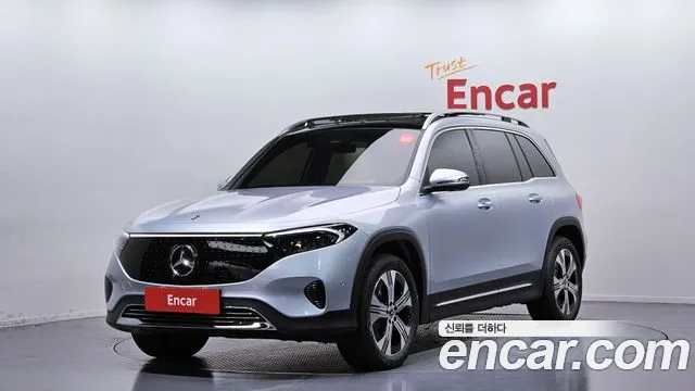 Mercedes-Benz EQB 2026 — фото 1