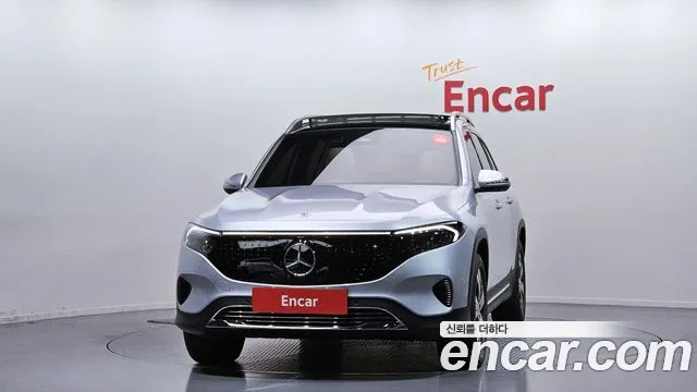 Mercedes-Benz EQB 2026 — фото 3