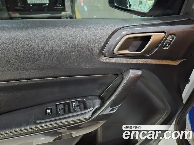 Ford Ranger 2022 — фото 17