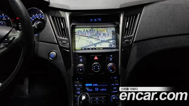 Hyundai Sonata 2014 — фото 14