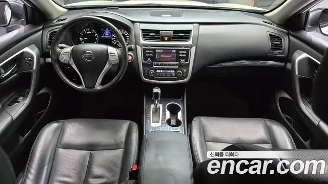 Nissan Altima 2017 — фото 7