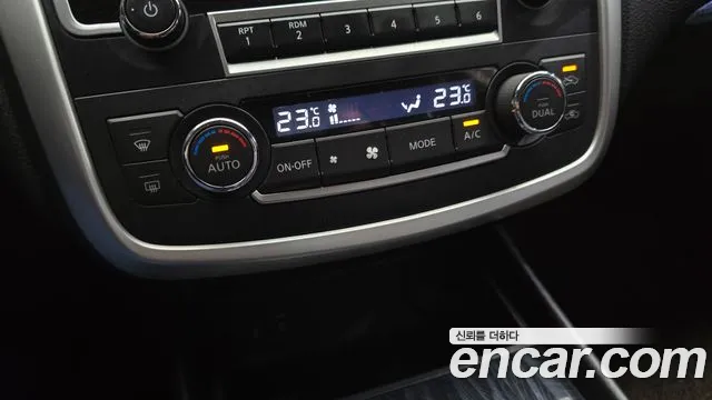 Nissan Altima 2017 — фото 18