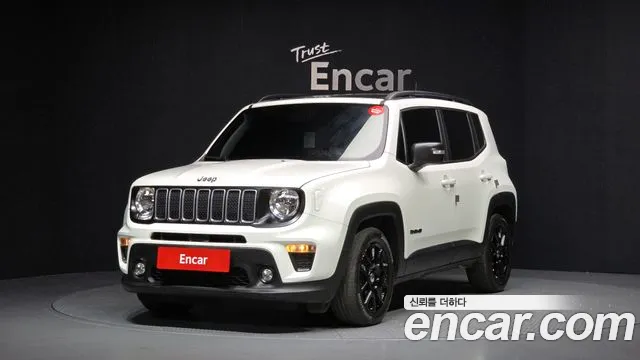 Jeep Renegade 2022 — фото 1