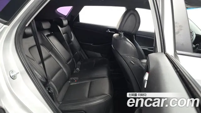 Hyundai Tucson 2016 — фото 12