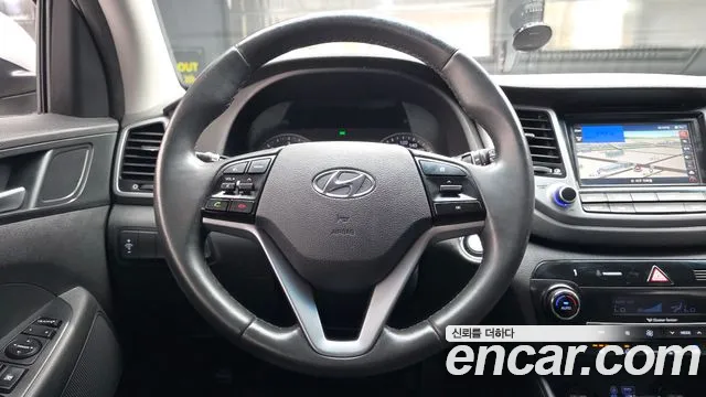 Hyundai Tucson 2016 — фото 13
