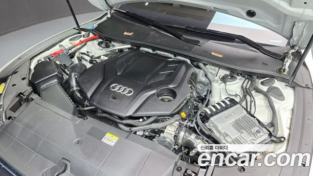 Audi A7 2021 — фото 20