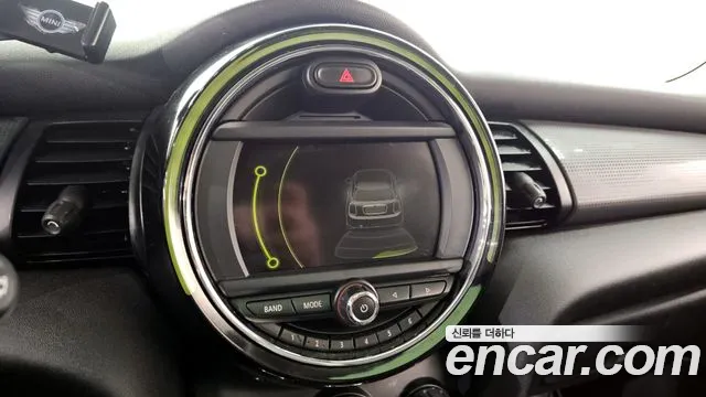 Mini Cooper 2016 — фото 15