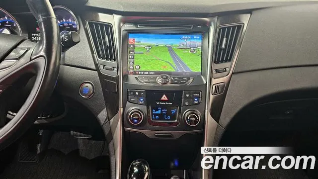 Hyundai Sonata 2014 — фото 15