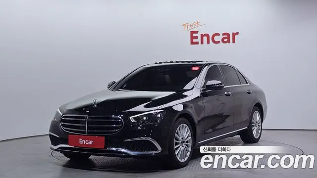Mercedes-Benz E-Class 2023 — фото 1