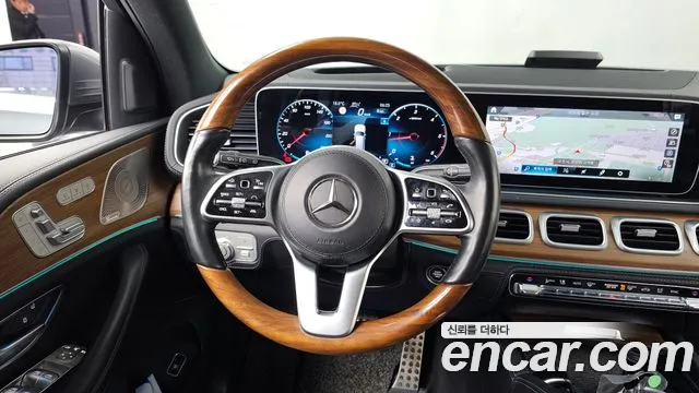 Mercedes-Benz GLS-Class 2021 — фото 13