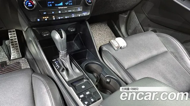 Hyundai Tucson 2017 — фото 8