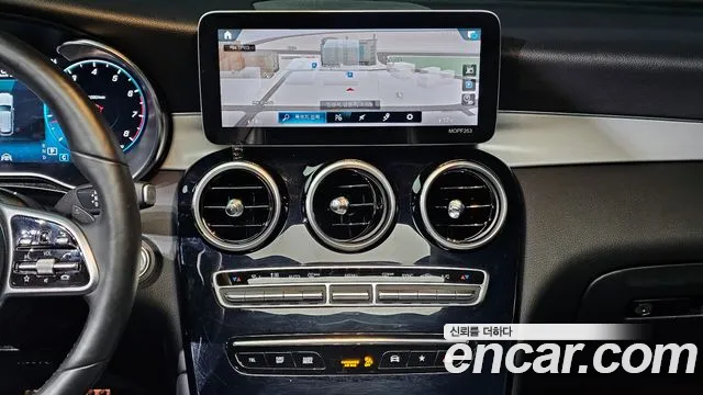 Mercedes-Benz GLC-Class 2020 — фото 19
