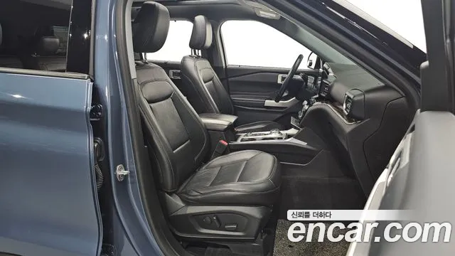 Ford Explorer 2021 — фото 10