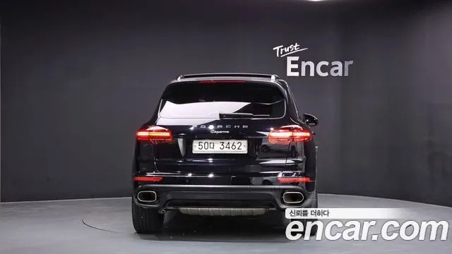 Porsche Cayenne 2015 — фото 4