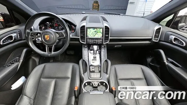 Porsche Cayenne 2015 — фото 7