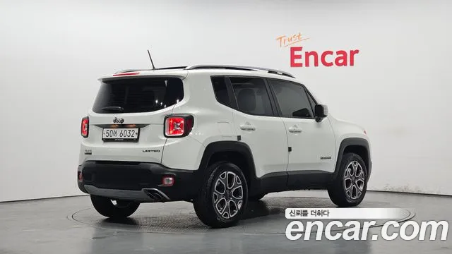Jeep Renegade 2017 — фото 2