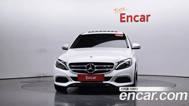 Mercedes-Benz C-Class 2018 — фото 2