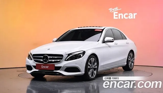 Mercedes-Benz C-Class 2018 — фото 20