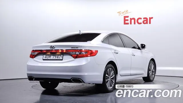 Hyundai Grandeur 2015 — фото 2