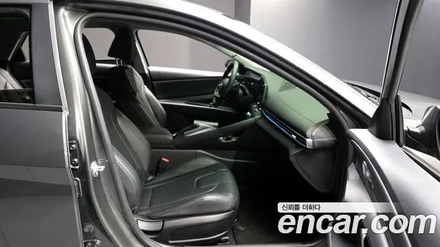 Hyundai AVANTE 2021 — фото 10