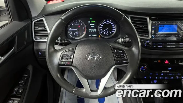 Hyundai Tucson 2017 — фото 17