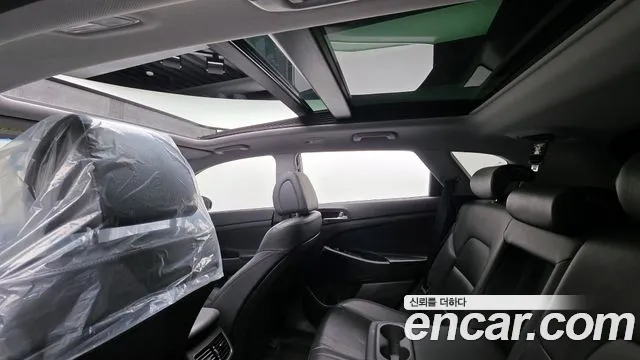 Hyundai Tucson 2017 — фото 19