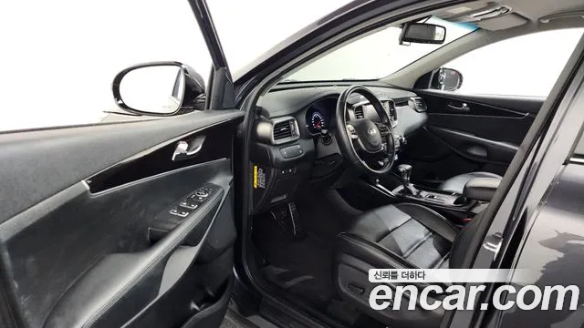 Kia Sorento 2019 — фото 10