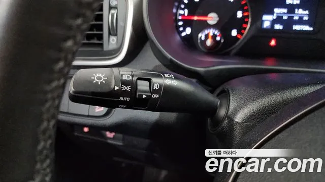 Kia Sorento 2019 — фото 16