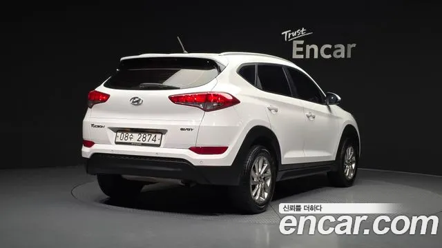 Hyundai Tucson 2016 — фото 2
