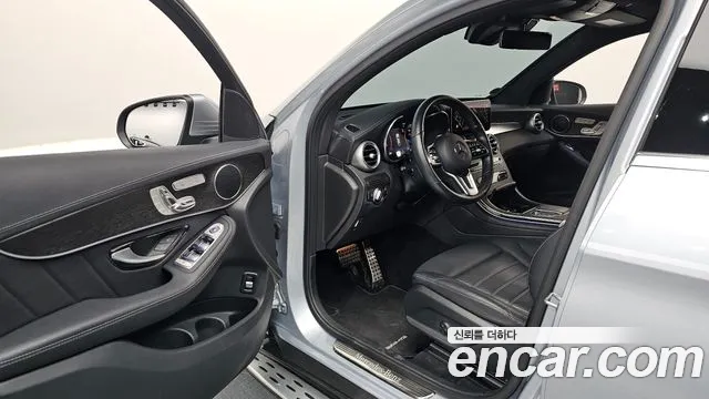 Mercedes-Benz GLC-Class 2023 — фото 10