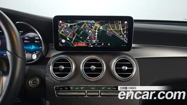 Mercedes-Benz GLC-Class 2023 — фото 14