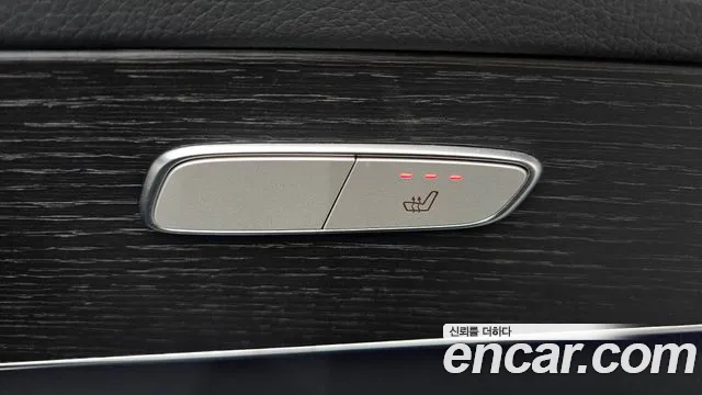 Mercedes-Benz GLC-Class 2023 — фото 18