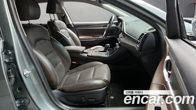 Hyundai Grandeur 2018 — фото 11